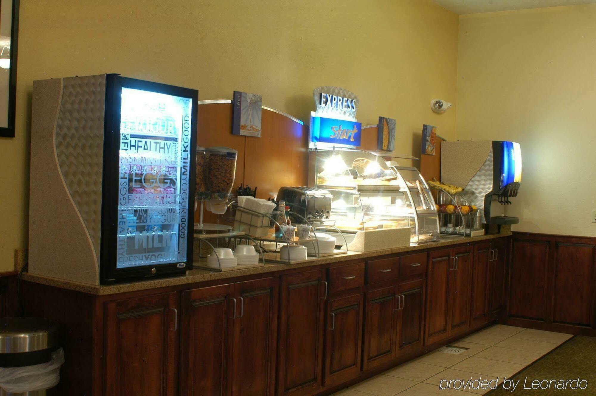 Holiday Inn Express & Suites Alamosa By Ihg Bagian luar foto
