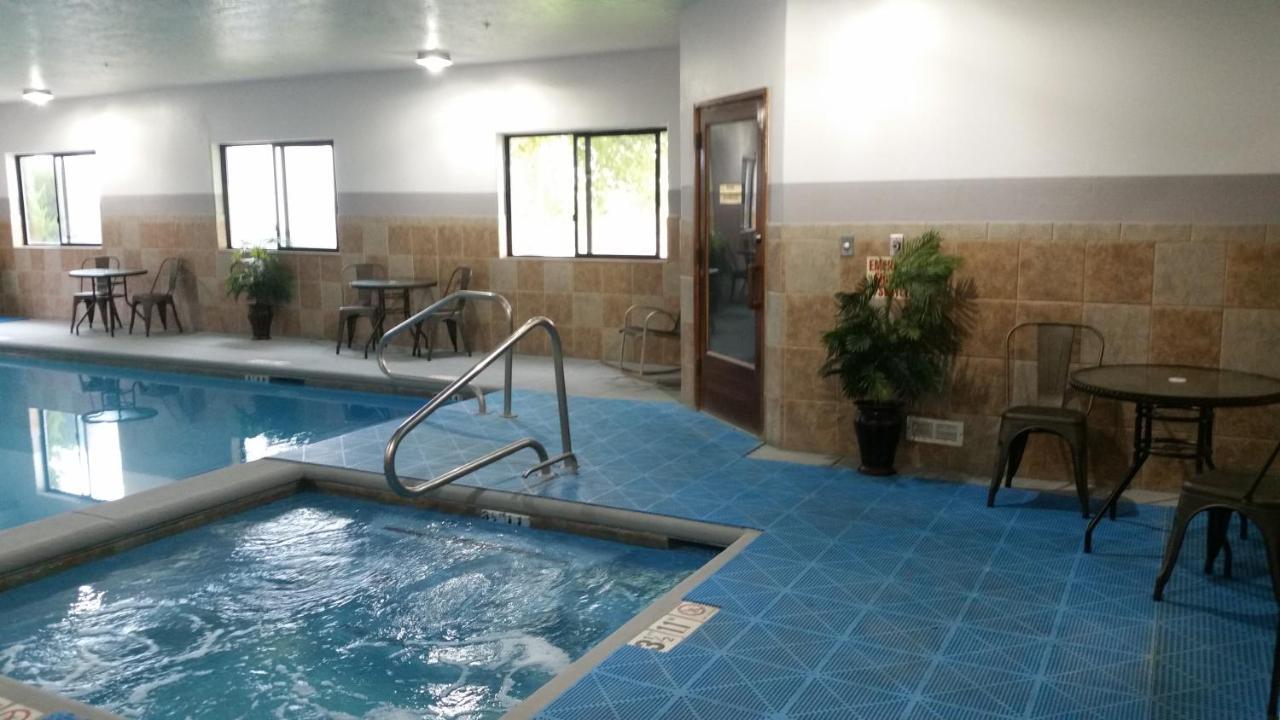Holiday Inn Express & Suites Alamosa By Ihg Bagian luar foto